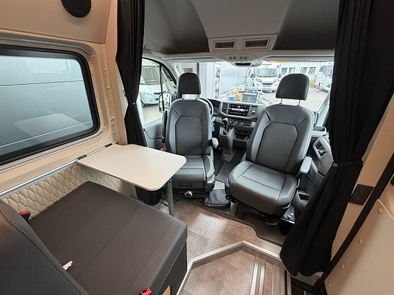 Volkswagen Crafter 177HK AUT (5 bältad) Pop-up tak & soffa/dubbelsäng bak inverter, kompressorkyl, induktionshäll! GASOL 12 of 21
