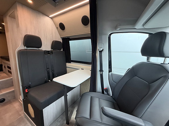 Volkswagen Crafter 177HK AUT (5 bältad) Pop-up tak & soffa/dubbelsäng bak inverter, kompressorkyl, induktionshäll! GASOL 5 of 21