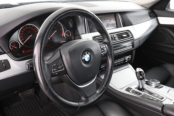 BMW 520d 12 of 30