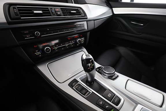 BMW 520d 23 of 30
