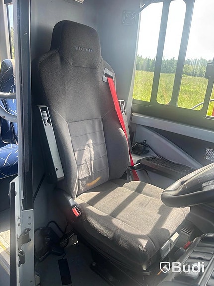 Buss Volvo 8900 B9RLE 6X2 VOLVO 8909 RLE -2012 via auktion 17 of 17