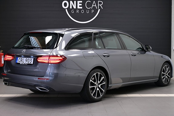 Mercedes-Benz E220 6 of 26