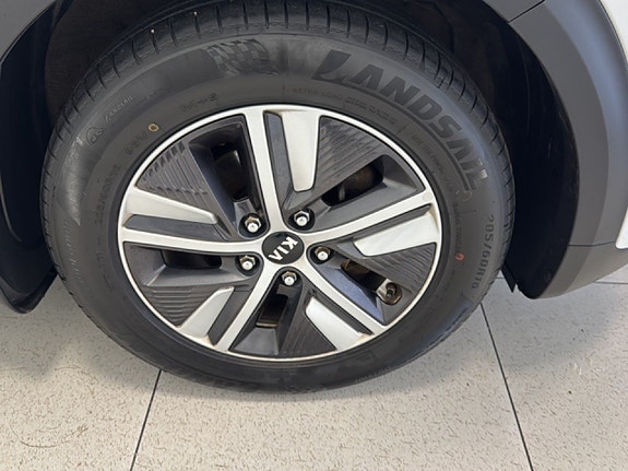 Kia Niro 15 of 21