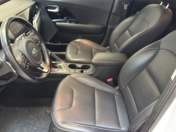Kia Niro 8 of 21