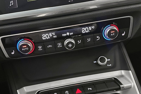 Audi Q3 13 of 17