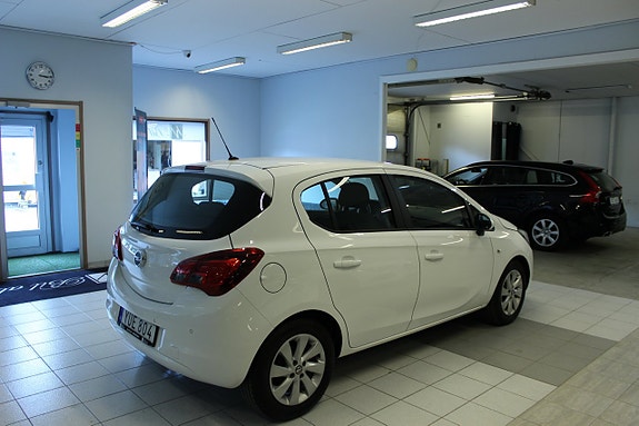Opel Corsa 4 of 9
