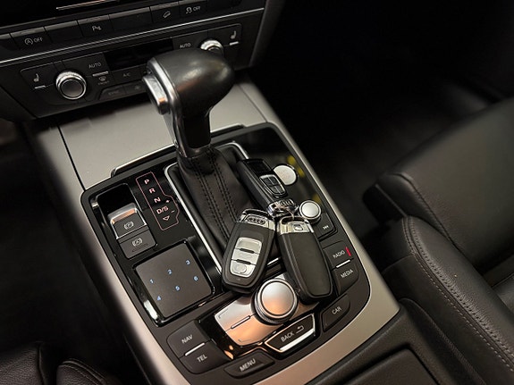 Audi A6 allroad 11 of 23