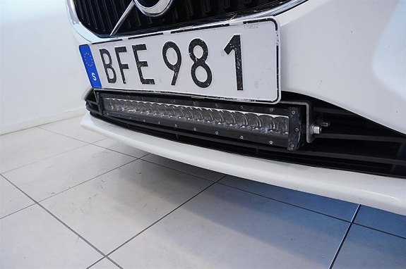 Volvo V40 4 of 10