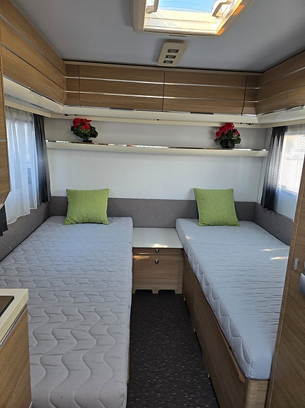 Adria Adora 542 UL *Långbäddar *Alde Solpanel *1 ägare 20 of 23