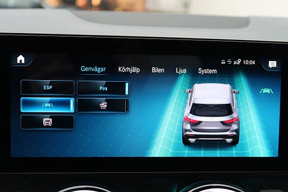 Mercedes-Benz GLA180 d 13 of 20