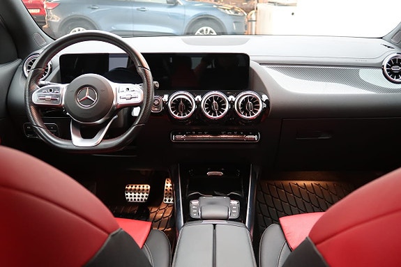 Mercedes-Benz GLA180 d 6 of 20