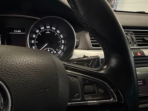 Skoda Superb 30 of 30