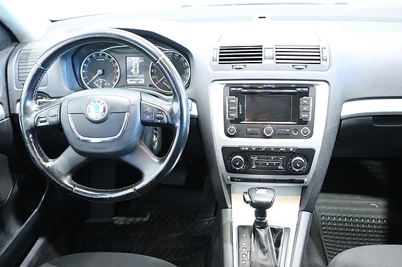 Skoda Octavia 12 of 15