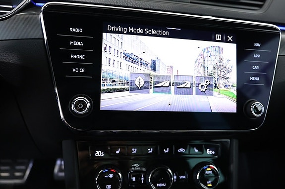 Skoda Superb 19 of 23