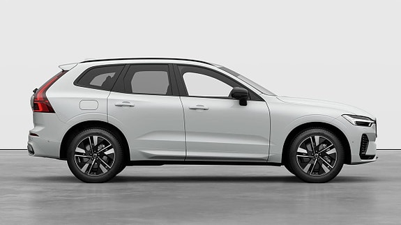Volvo XC60 5 of 26