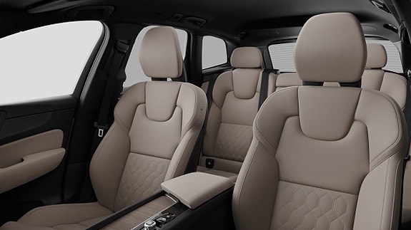 Volvo XC60 18 of 26