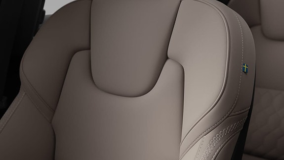 Volvo XC60 24 of 26