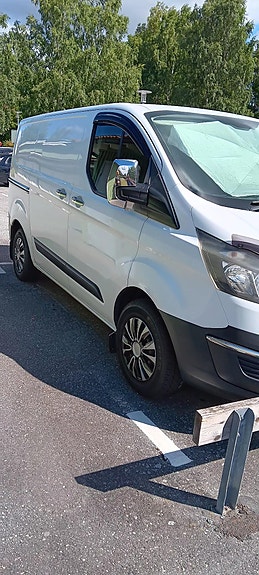 Ford Transit Custom 6 of 6