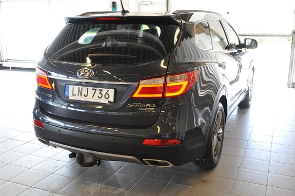 Hyundai Grand Santa Fe 5 of 18