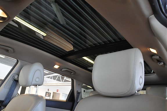 Hyundai Grand Santa Fe 13 of 18