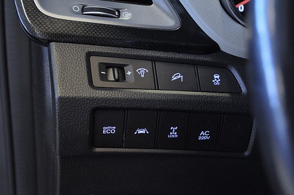 Hyundai Grand Santa Fe 6 of 18