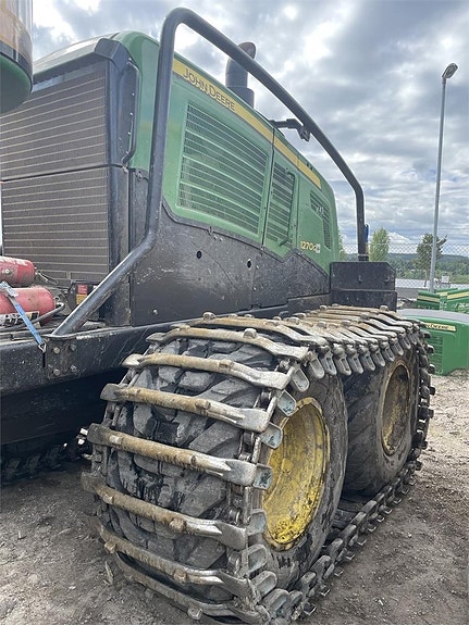 John Deere 1270G 3 of 10