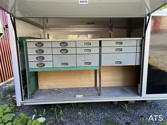 Verkstadsskåp/Kåpa till pickup (15,000:- ex moms) 6 of 19