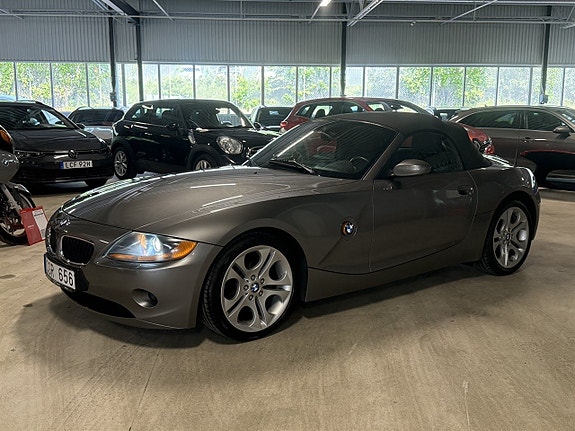 BMW Z4 8 of 8