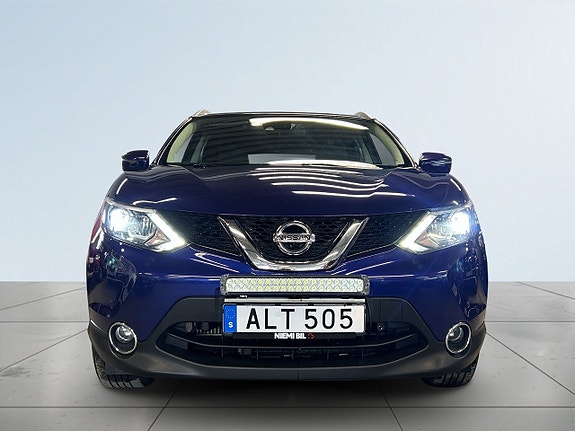 Nissan Qashqai 2 of 22