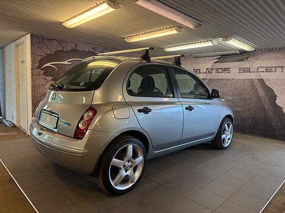 Nissan Micra 5 of 15
