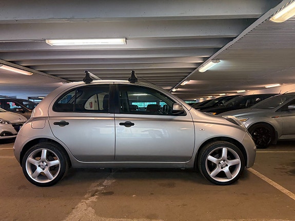Nissan Micra 14 of 15