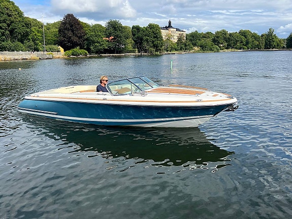 Chris Craft Corsair 25 2007 Volvo Penta 5,7 GI/SP 7 of 12