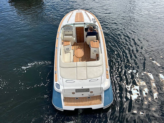Chris Craft Corsair 25 2007 Volvo Penta 5,7 GI/SP 5 of 12