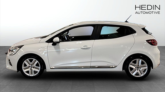 Renault Clio 6 of 9