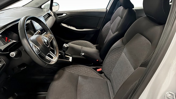 Renault Clio 5 of 9