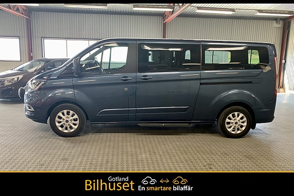 Ford Custom Tourneo 2 of 14