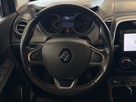 Renault Captur 23 of 23