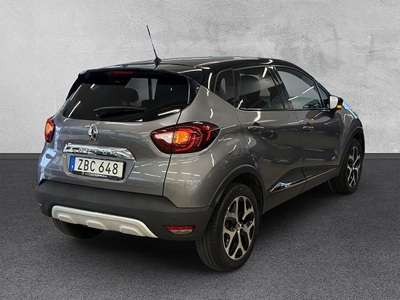 Renault Captur 5 of 23