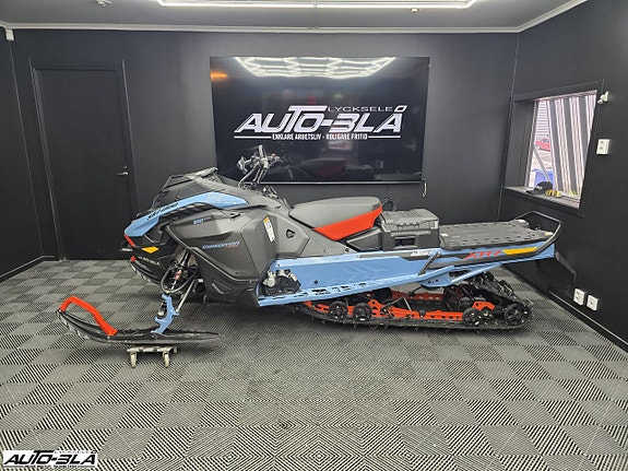 Ski-Doo (DEMO)Expedition Xtreme 850 E-TEC 154in3900mm 1.8in 46mm Cobra SilentD80 Electric 2 of 5