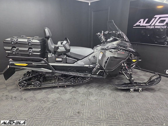 Ski-Doo Expedition SE 900 ACE Turbo R 5 of 8