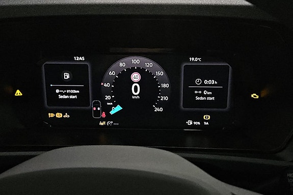 Volkswagen Caddy 9 of 9