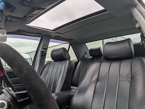 Mercedes-Benz W201 4 of 13