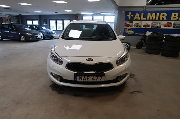 Kia Ceed 2 of 16