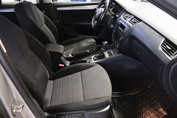 Skoda Octavia 9 of 13