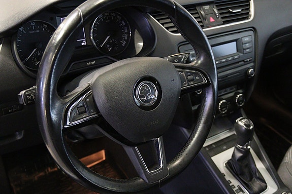 Skoda Octavia 11 of 13