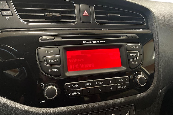 Kia Ceed 13 of 21