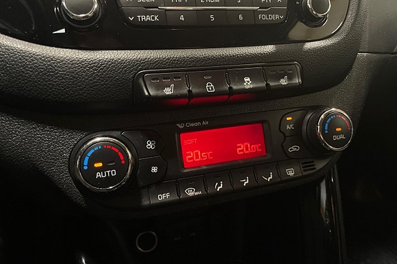 Kia Ceed 14 of 21