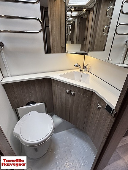 KABE ROYAL 600 GLE KS 14 of 18
