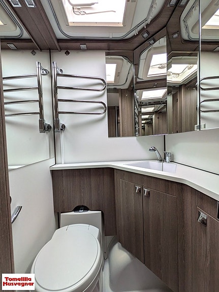 Kabe ROYAL 600 GLE KS 14 of 18