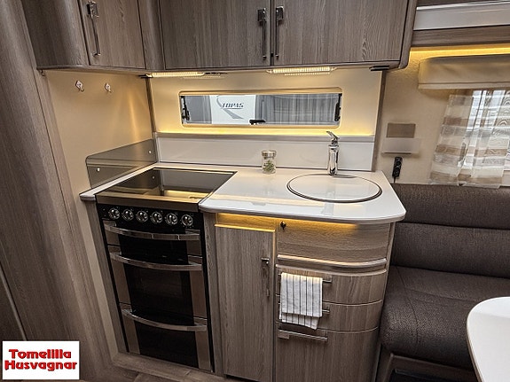 KABE ROYAL 600 GLE KS 8 of 18